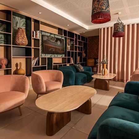 Golden Tulip Sophia Antipolis - Hotel & Spa Valbonne Esterno foto