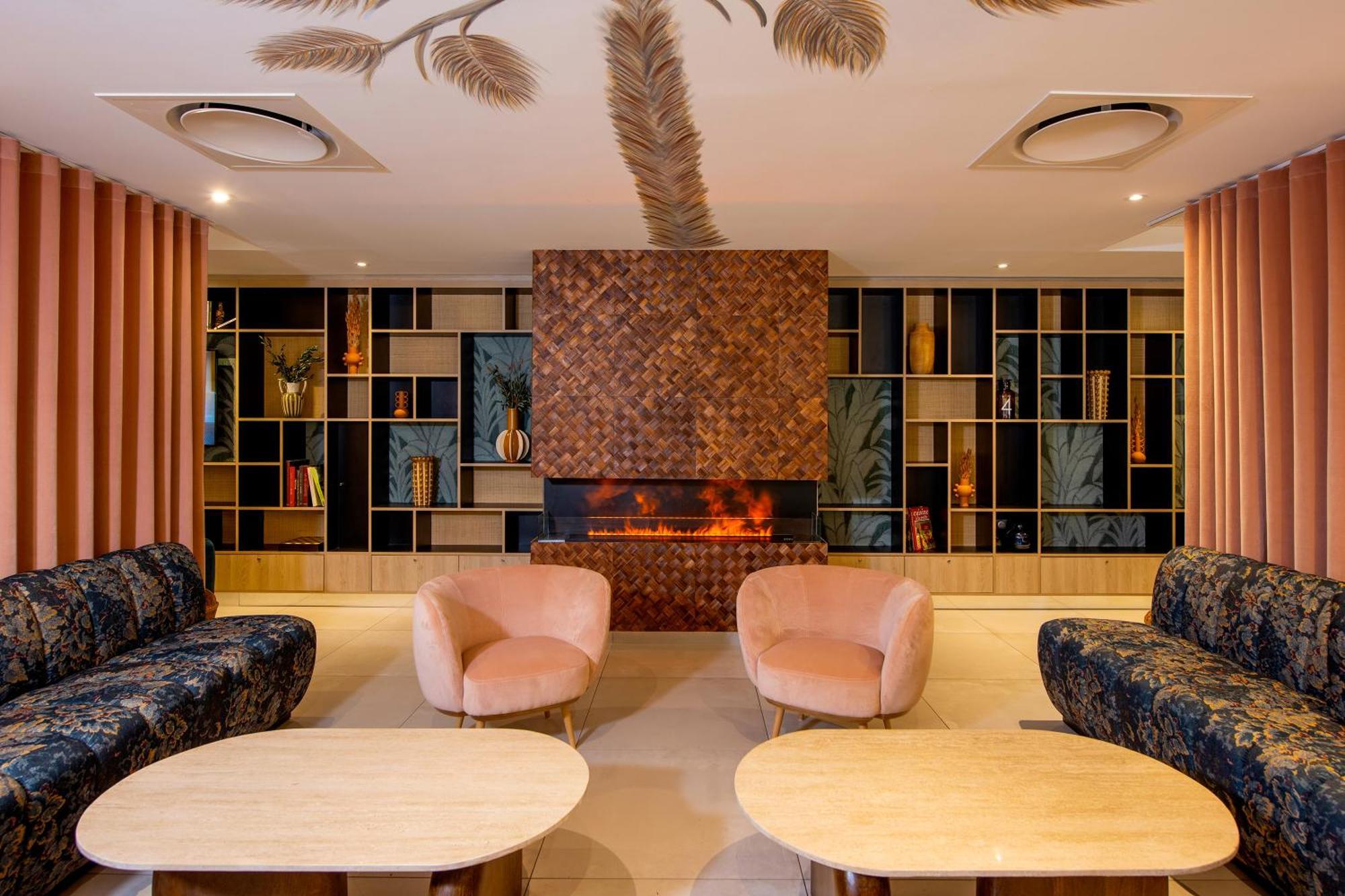 Golden Tulip Sophia Antipolis - Hotel & Spa Valbonne Esterno foto